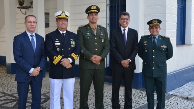 ????????????????????????????????????