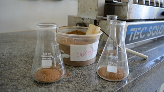 Análise de solo pode ser feita no ITPS